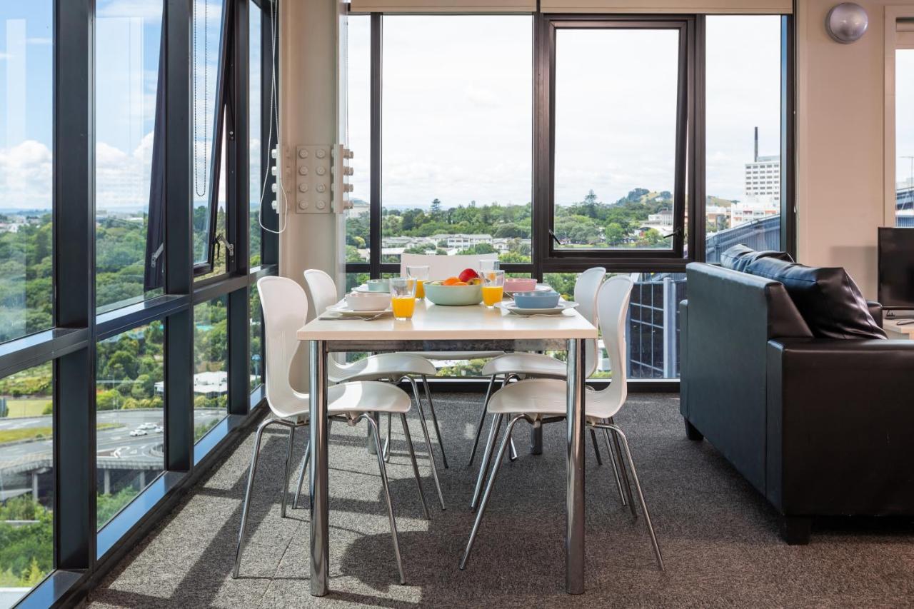 Campus Summer Stays - Wellesley Apartments Auckland Exterior photo