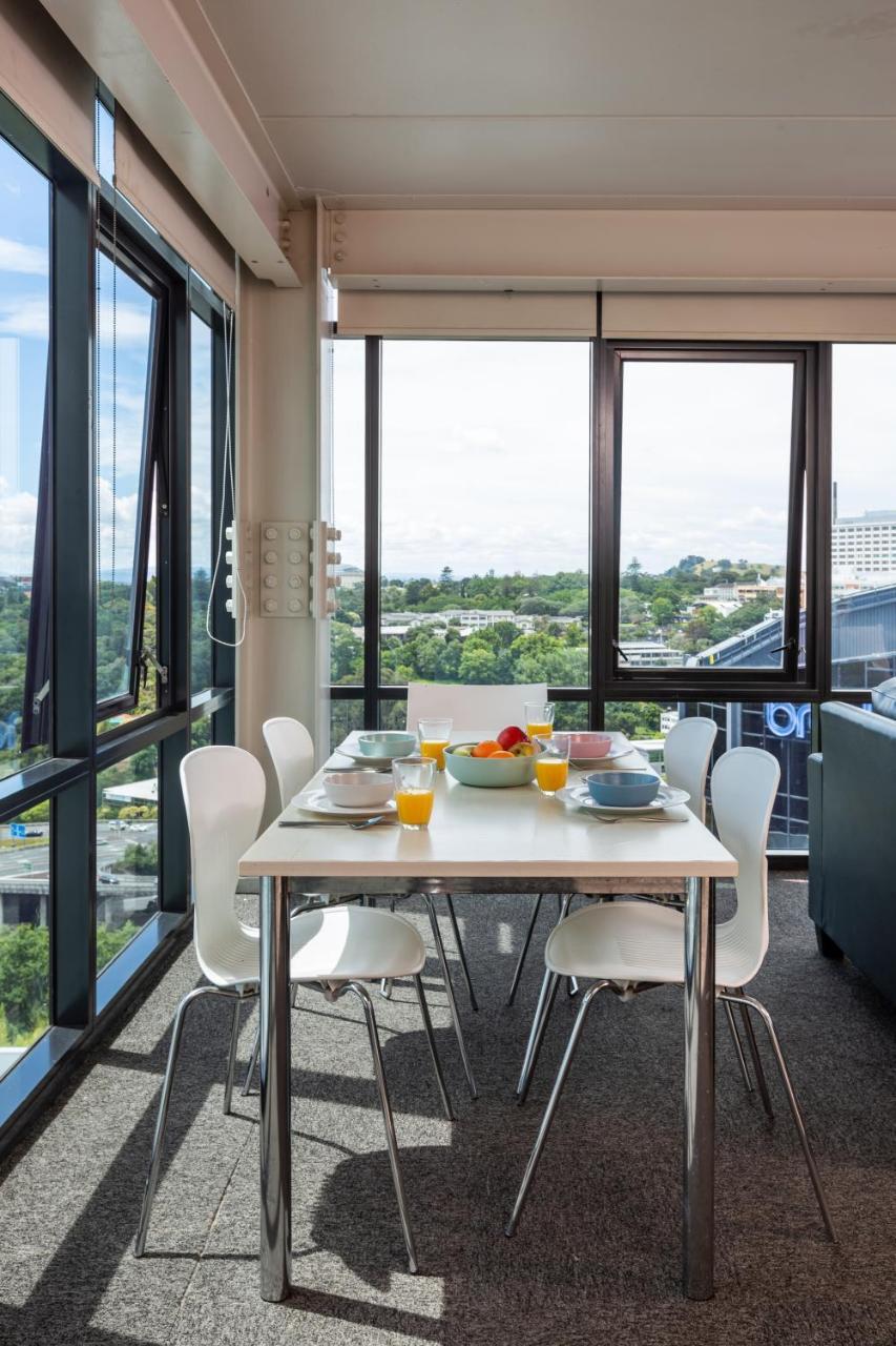 Campus Summer Stays - Wellesley Apartments Auckland Exterior photo