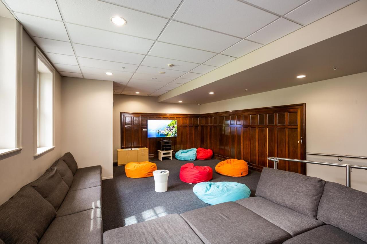 Campus Summer Stays - Wellesley Apartments Auckland Exterior photo